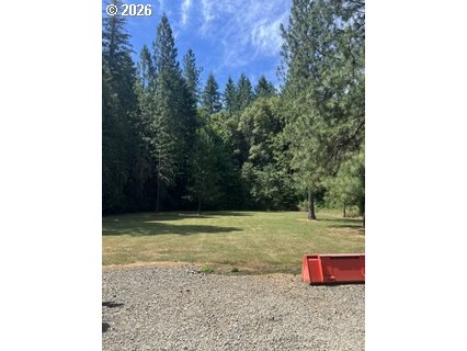 570 Tunnel Road Glendale, OR 97442 - Photo 5 of 16