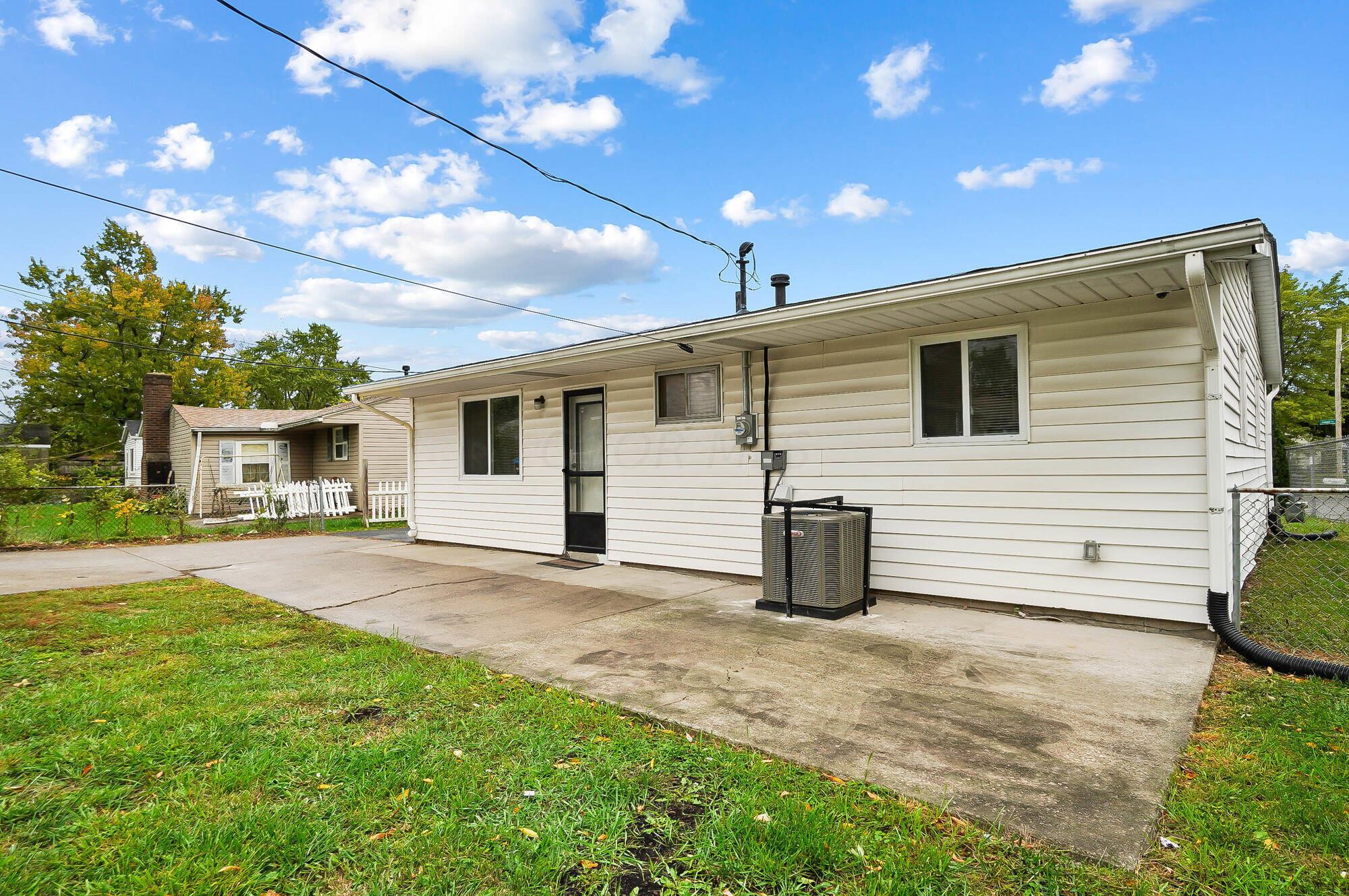 1650 Page Road Columbus, OH 43207 - Photo 35 of 42 034