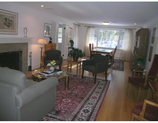 131 Trapelo Road Lincoln, MA 01773 - Photo 2 of 9