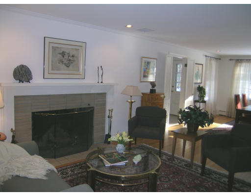 131 Trapelo Road Lincoln, MA 01773 - Photo 4 of 9