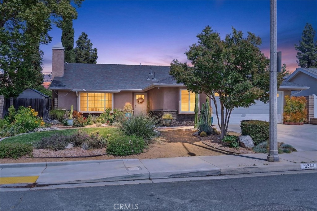 3243 Saratoga Street Riverside, CA 92503 - Photo 1 of 37