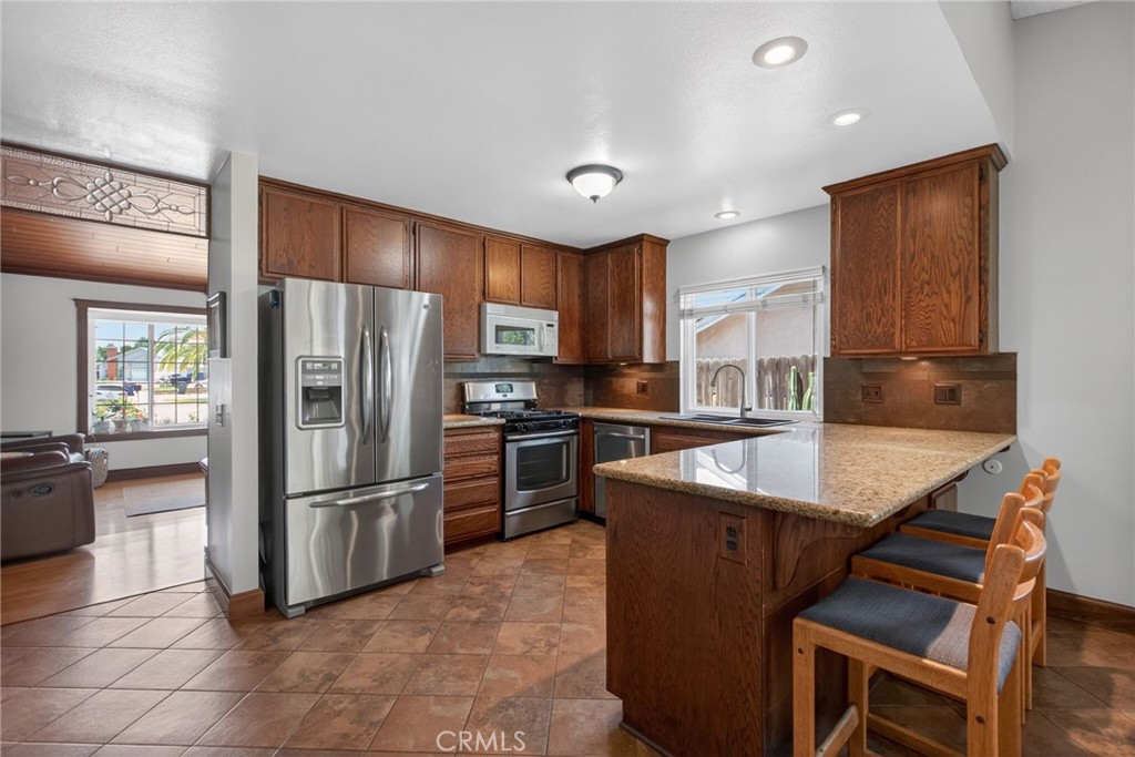 3243 Saratoga Street Riverside, CA 92503 - Photo 14 of 37