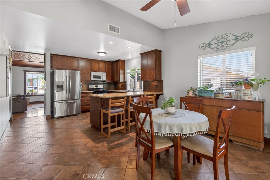 3243 Saratoga Street Riverside, CA 92503 - Photo 19 of 37