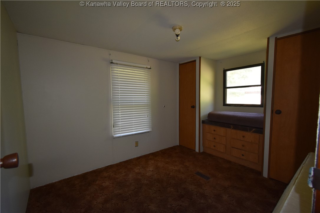 3701 North Grapevine Road Charleston, WV 25320 - Photo 15 of 20 Gallery Image 15