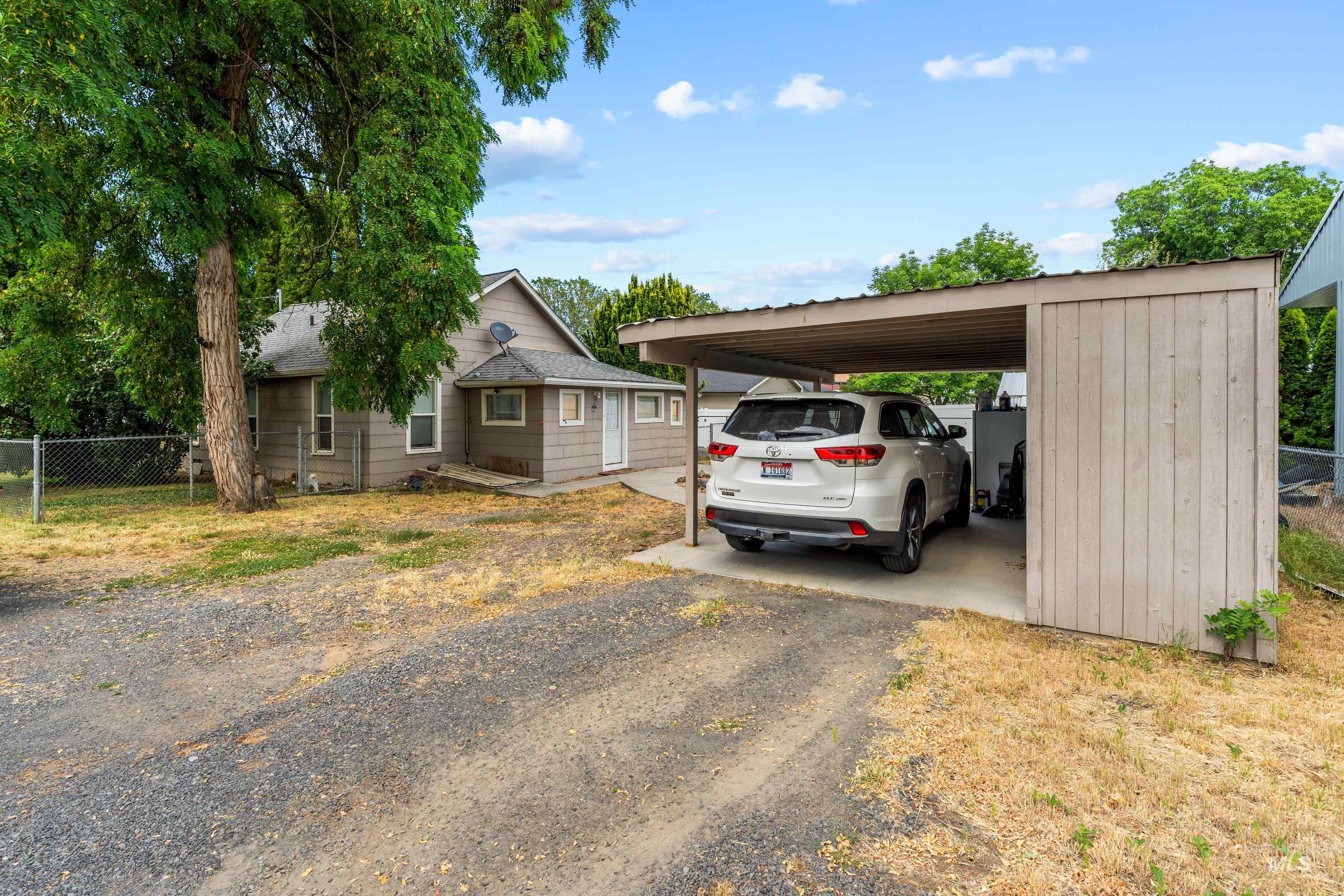 618 Preston Avenue Lewiston, ID 83501 - Photo 4 of 29