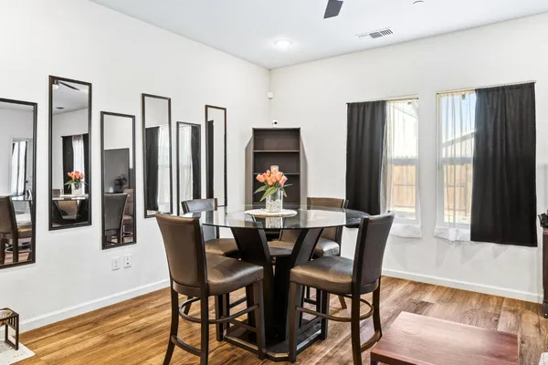 $519,999 | 526 Bedfordshire Drive, Patterson, CA 95363