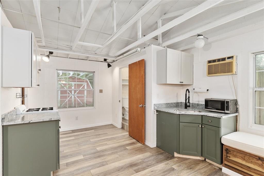 630 Northwest 34th Street Gainesville, FL 32607 - Photo 44 of 84