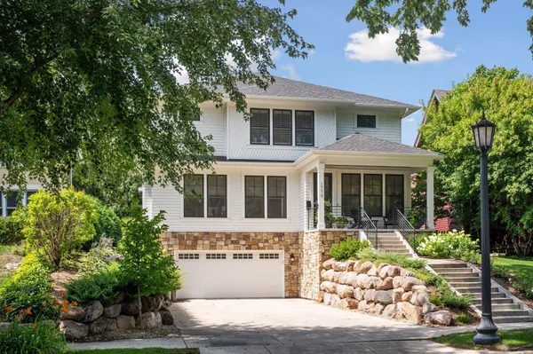 $2,195,000 | 1774 Girard Avenue South, Minneapolis, MN 55403