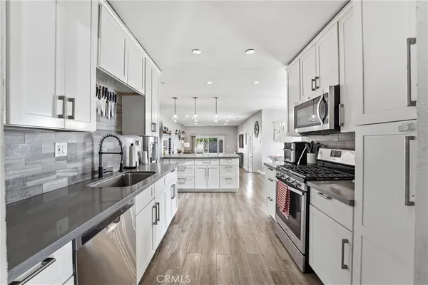 $1,295,000 | 4456 Boyar Avenue, Long Beach, CA 90807