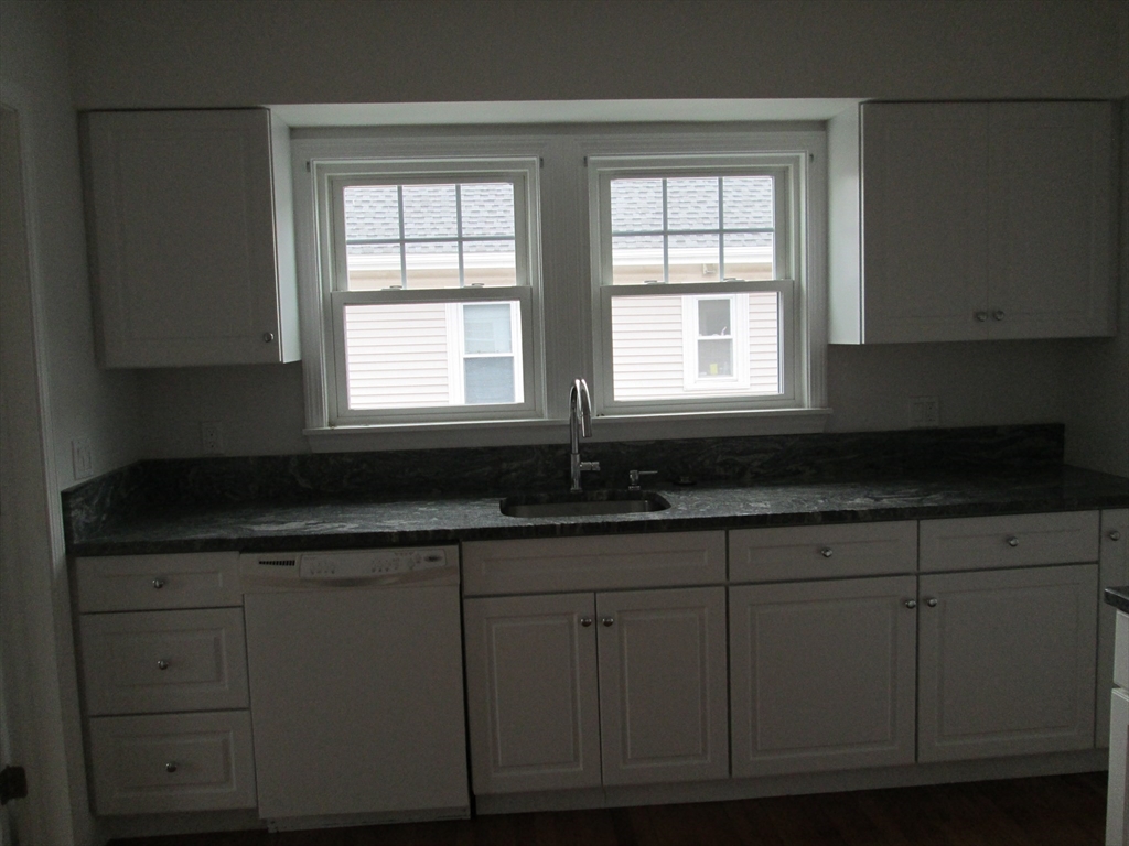 83 Webster Street, Unit 83 Arlington, MA 02474 - Photo 6 of 14