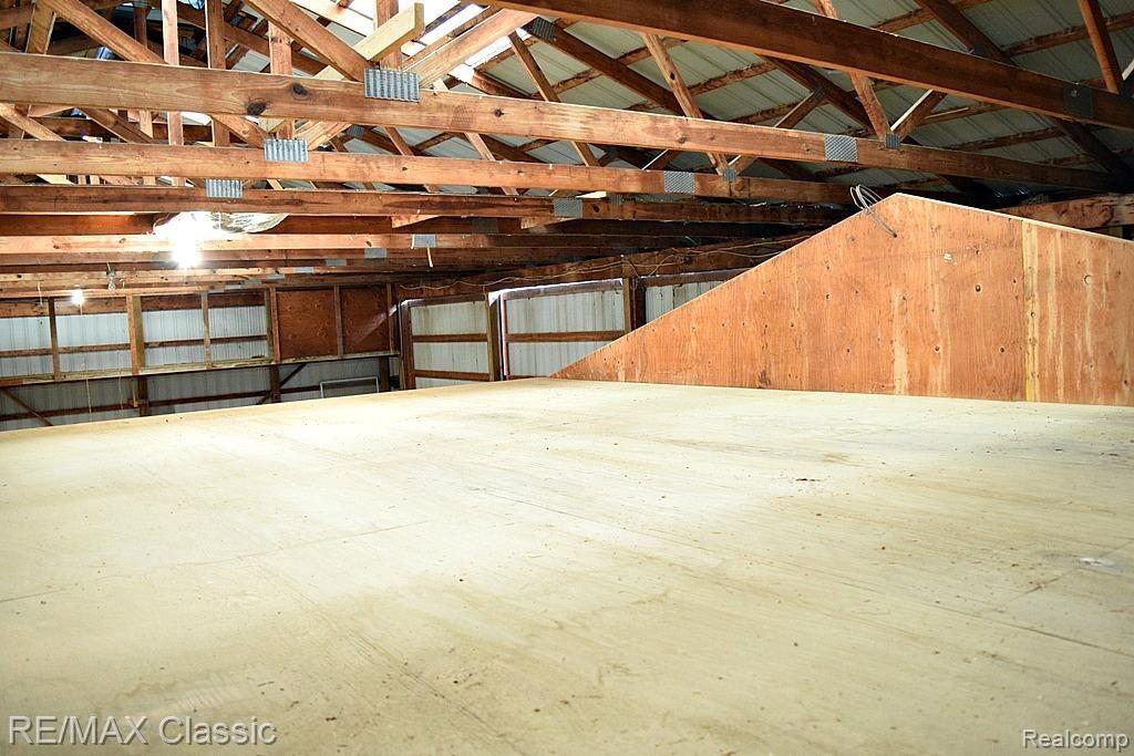 4543 North Seymour Road Flushing, MI 48433 - Photo 34 of 40 DSC_0075.jpg