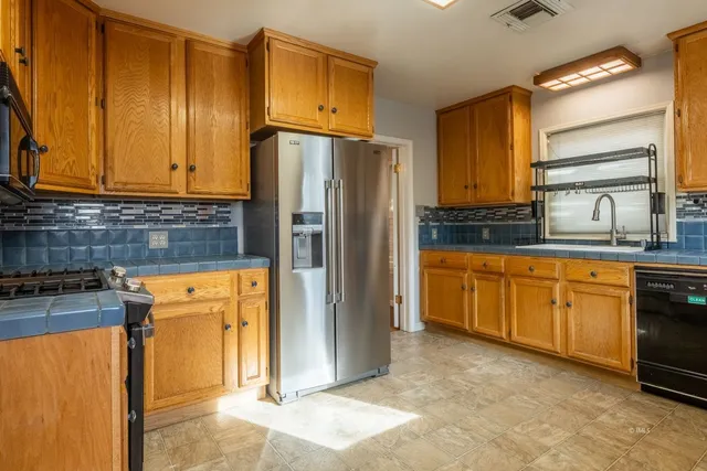 $629,000 | 718 Keough Street, Bishop, CA 93514