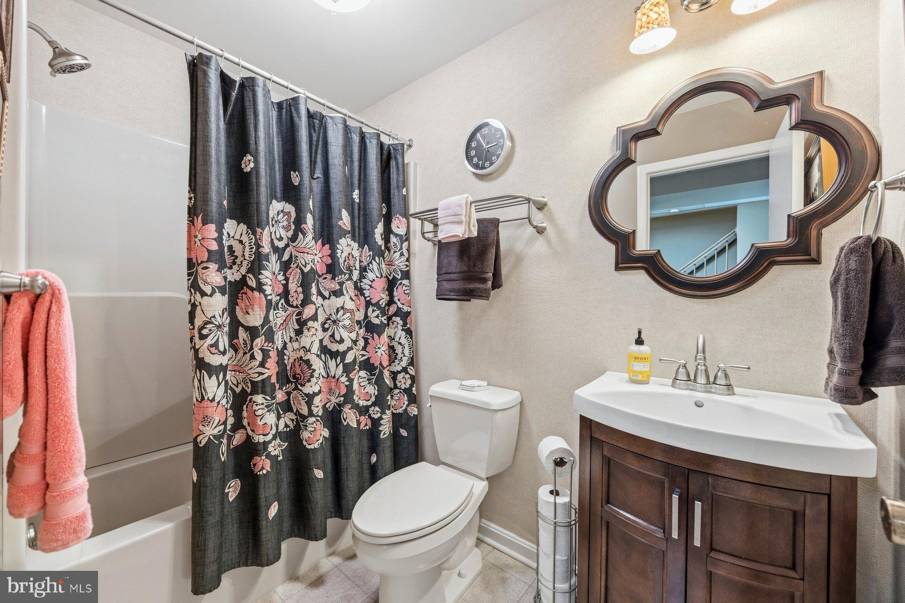 3625 Stansbury Mill Road Phoenix, MD 21131 - Photo 45 of 64 Lower level 3rd full bathroom
