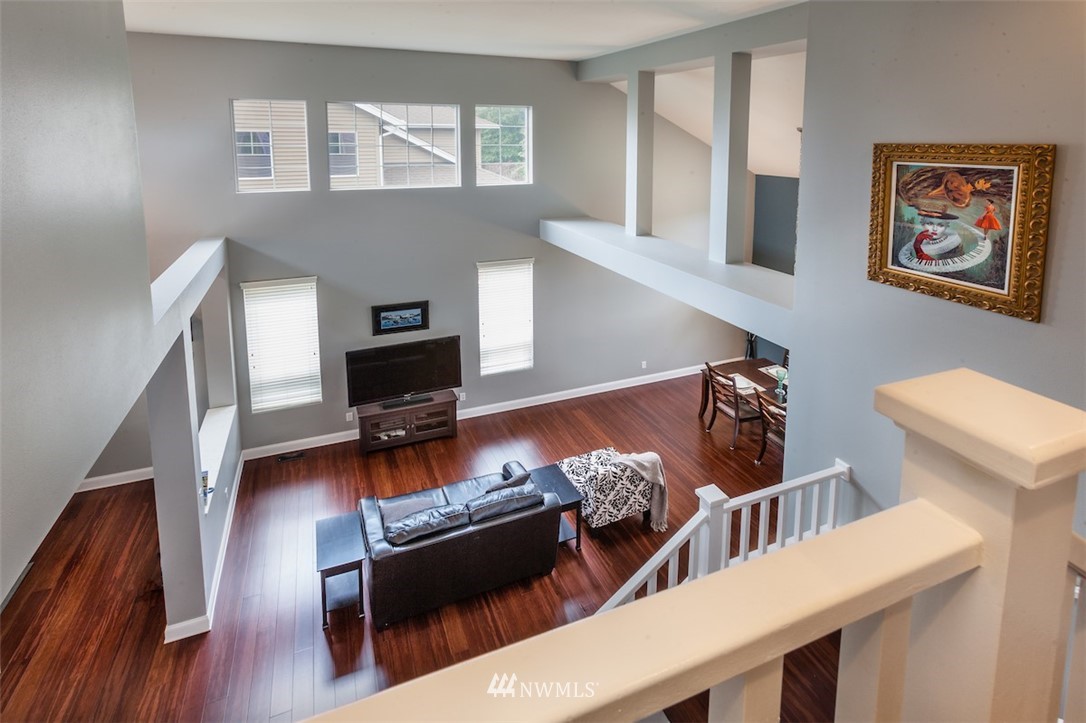 27508 Maple Ridge Way Southeast Maple Valley, WA 98038 - Photo 3 of 25