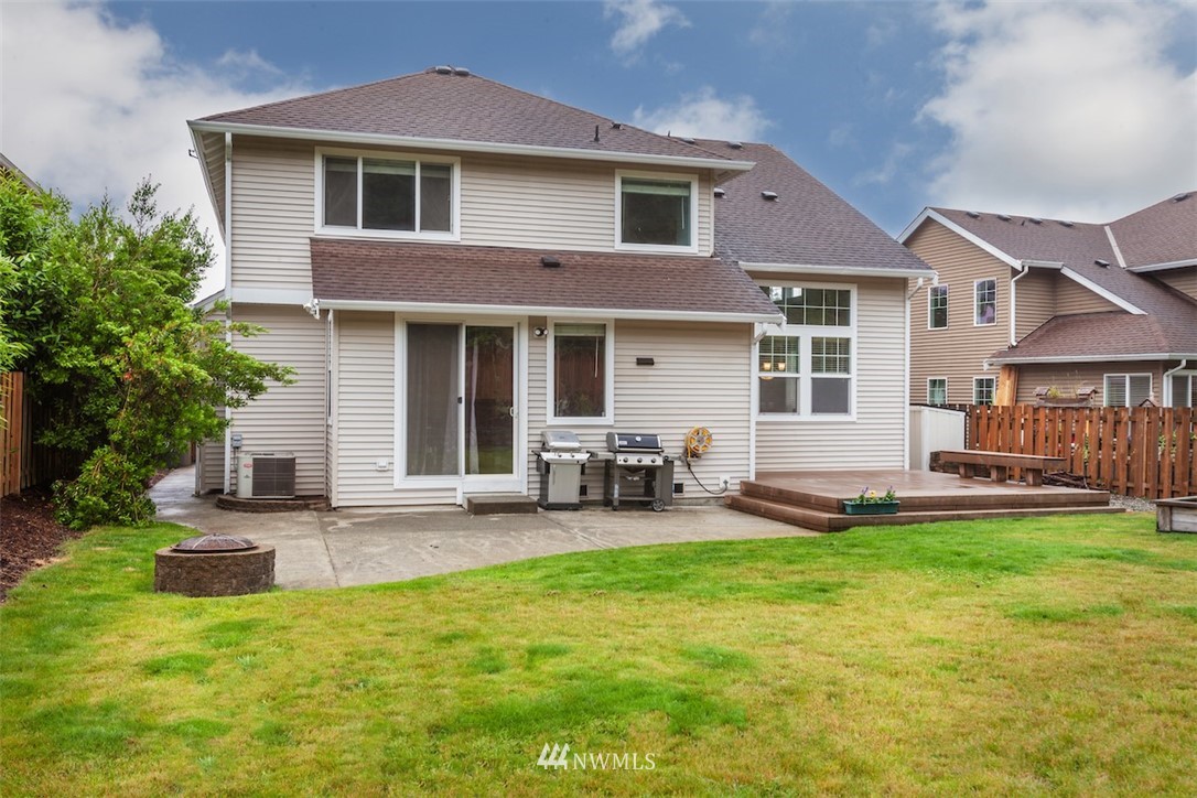 27508 Maple Ridge Way Southeast Maple Valley, WA 98038 - Photo 21 of 25