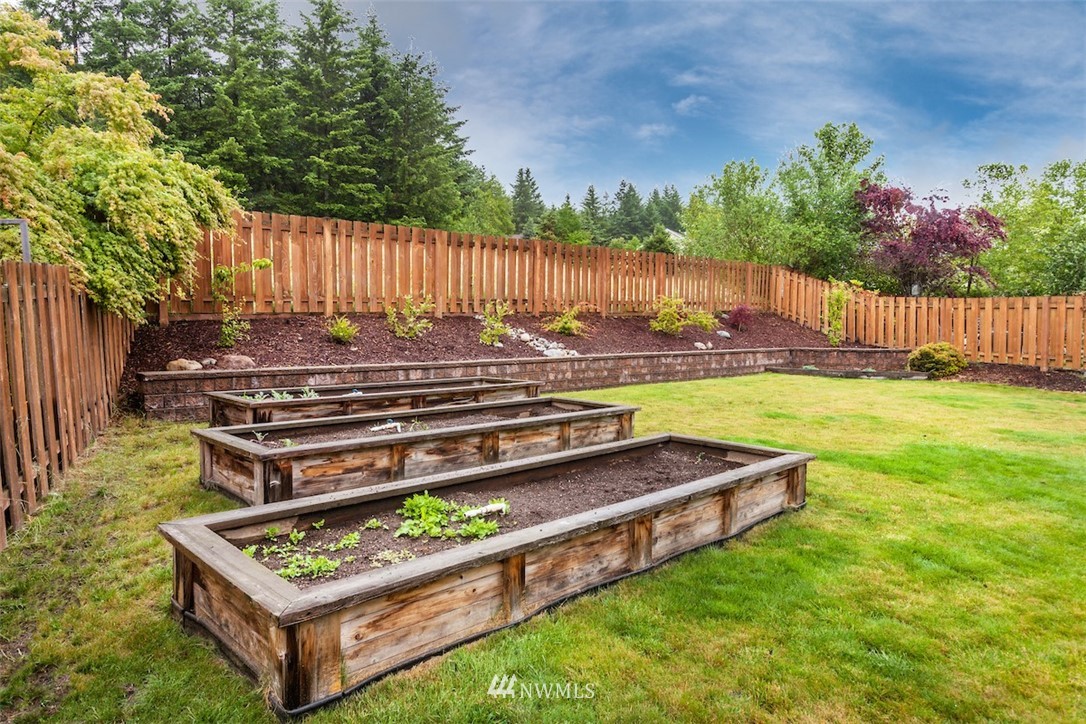 27508 Maple Ridge Way Southeast Maple Valley, WA 98038 - Photo 23 of 25
