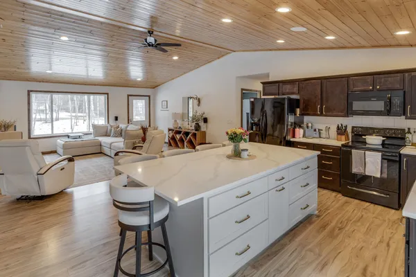 $439,900 | 18908 Maryville Road Northwest, Brainerd, MN 56401