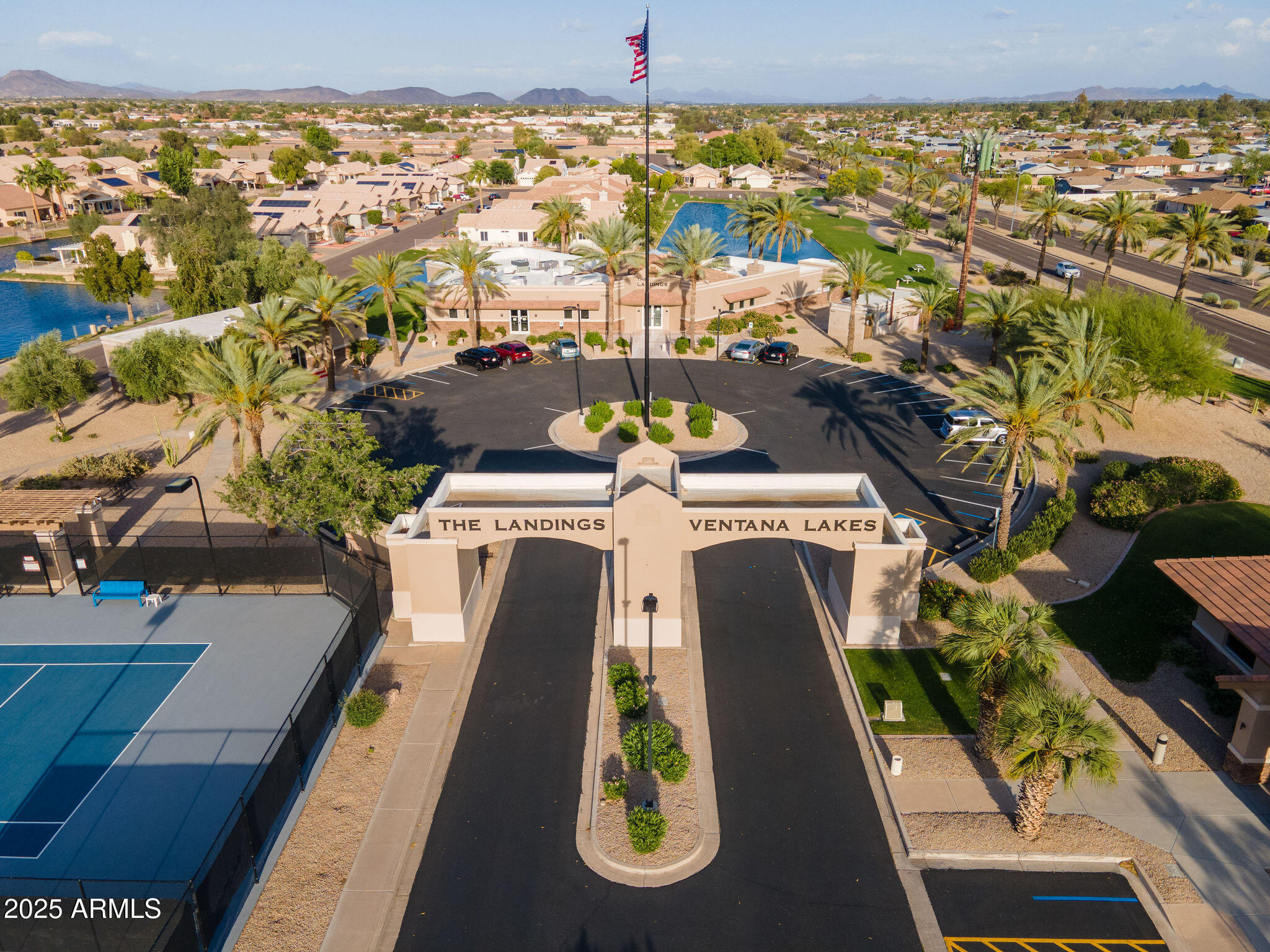 10344 West Burnett Road Peoria, AZ 85382 - Photo 20 of 27 Ventana Lakes