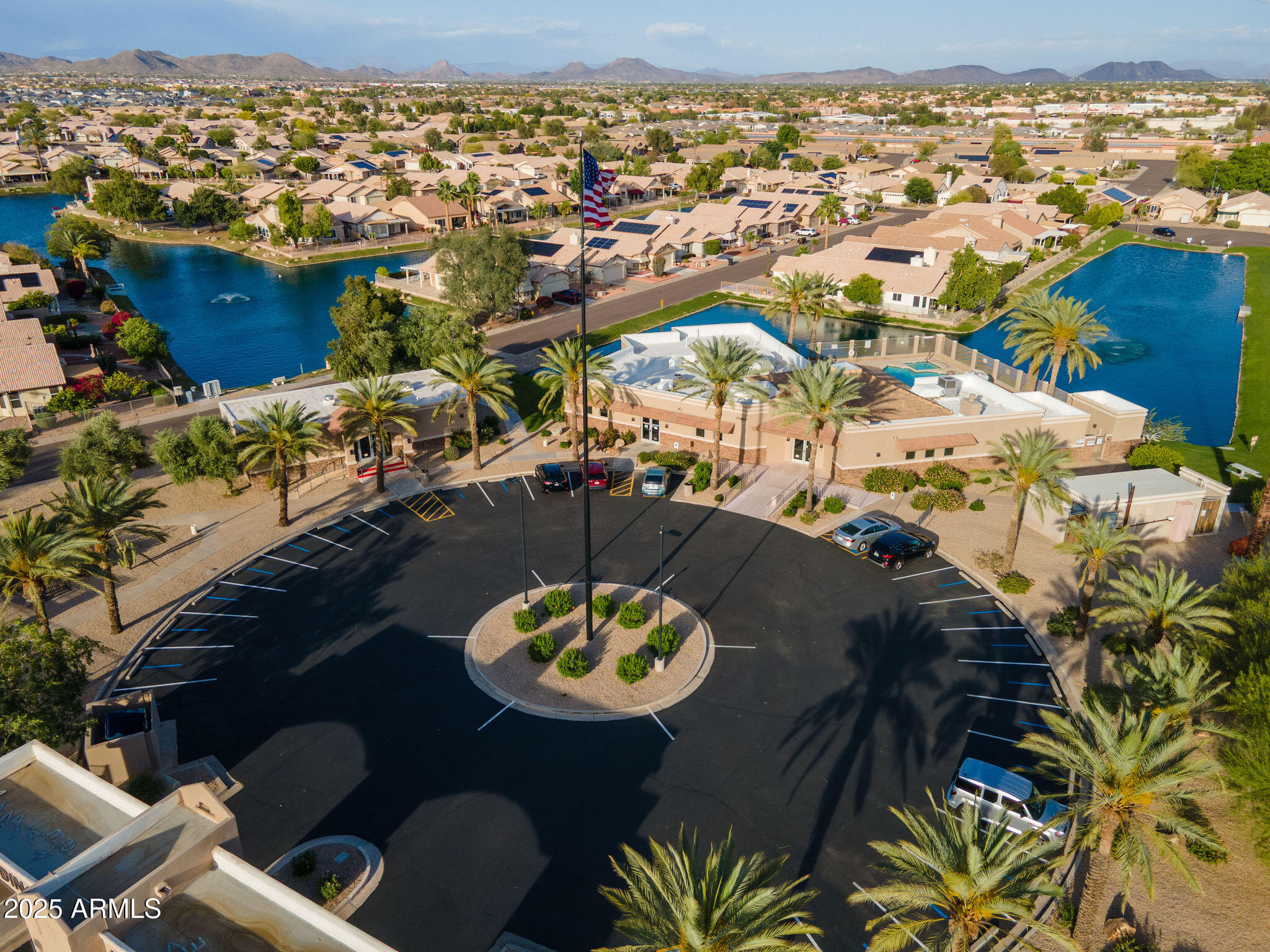 10344 West Burnett Road Peoria, AZ 85382 - Photo 21 of 27 community center