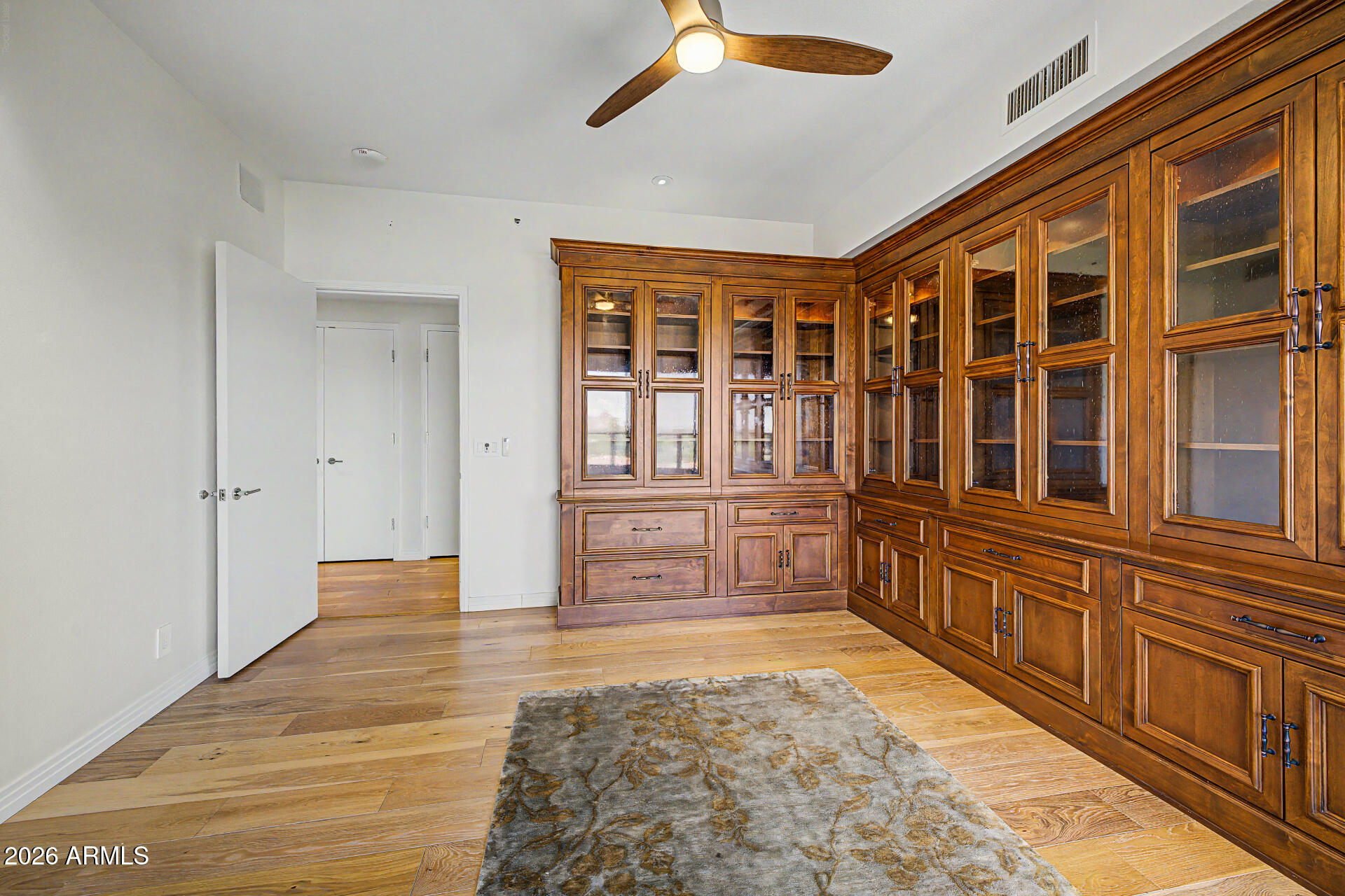 1040 East Osborn Road, Unit 402 Phoenix, AZ 85014 - Photo 57 of 96 54 - Osborn