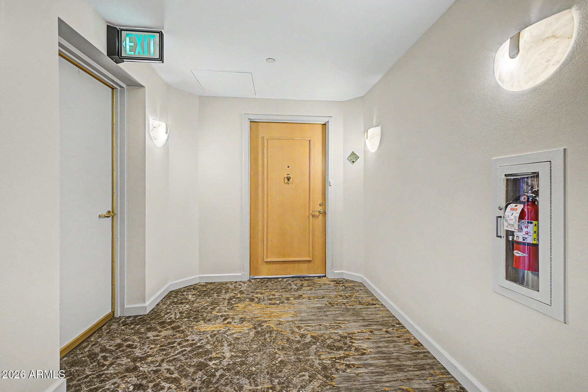 1040 East Osborn Road, Unit 402 Phoenix, AZ 85014 - Photo 9 of 96 6 - Osborn