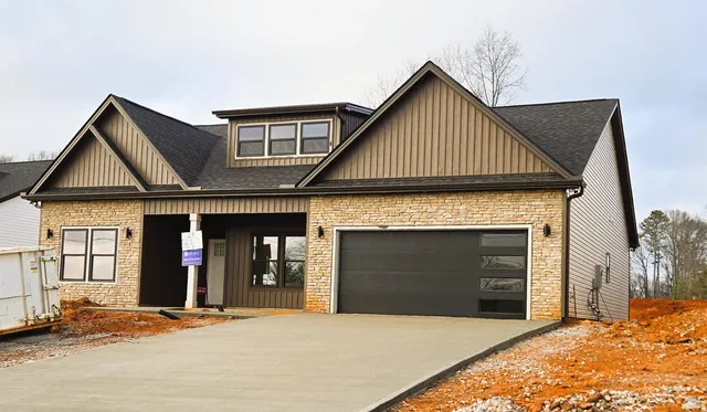 $339,900 | 271 State Rd S-42-742, Wellford, SC 29385