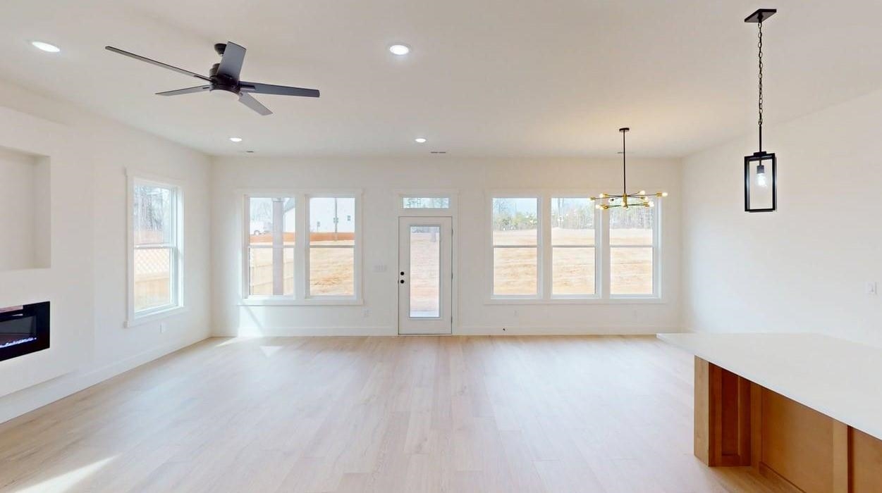 271 State Rd S-42-742 Wellford, SC 29385 - Photo 11 of 34 Gallery Image 11