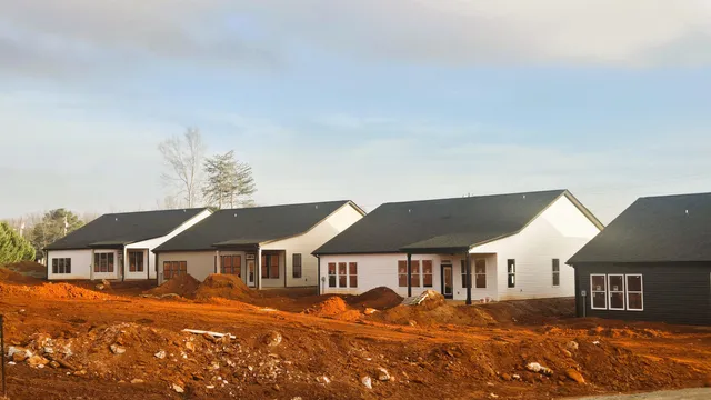 $339,900 | 271 State Rd S-42-742, Wellford, SC 29385