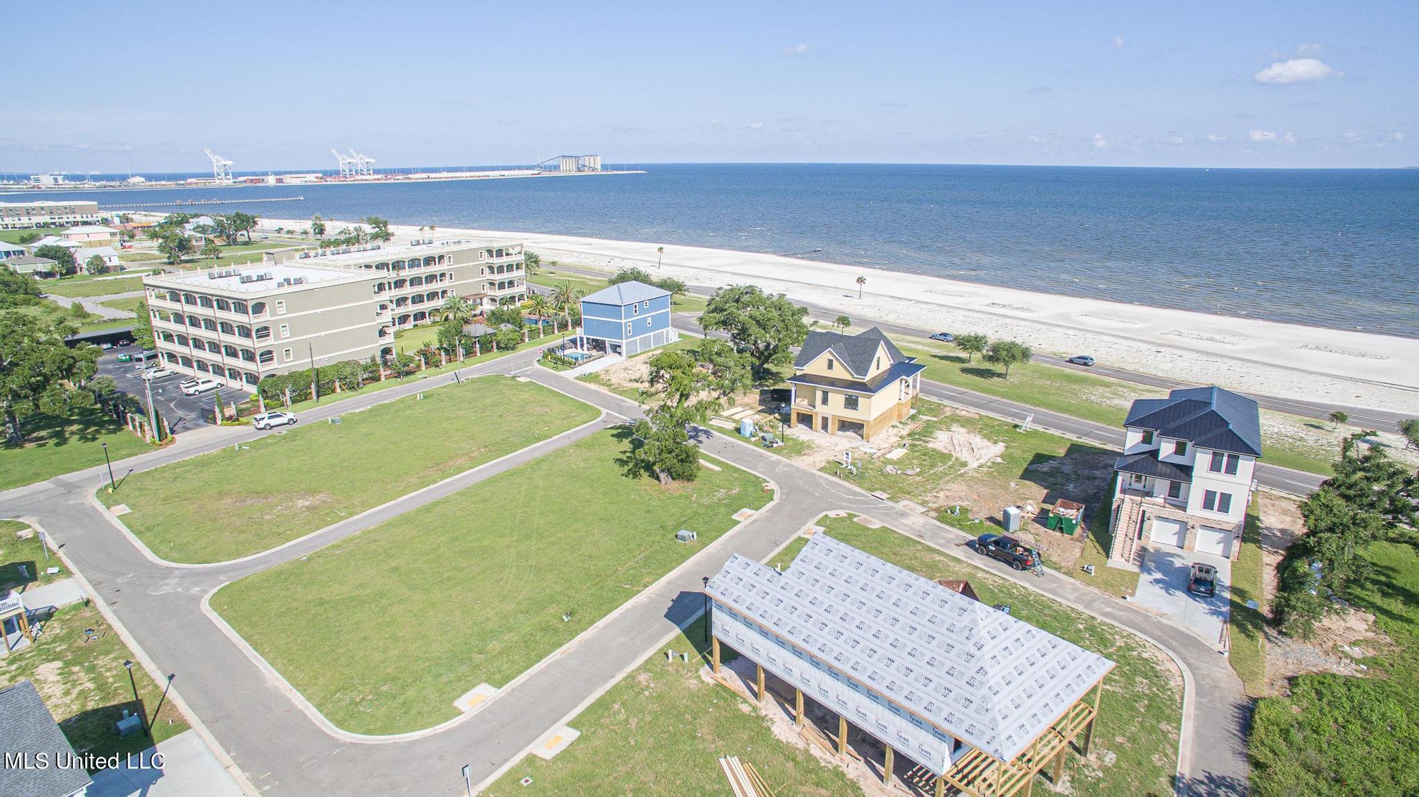 4760 Sebring Circle Gulfport, MS 39501 - Photo 8 of 14 9 Water-33006