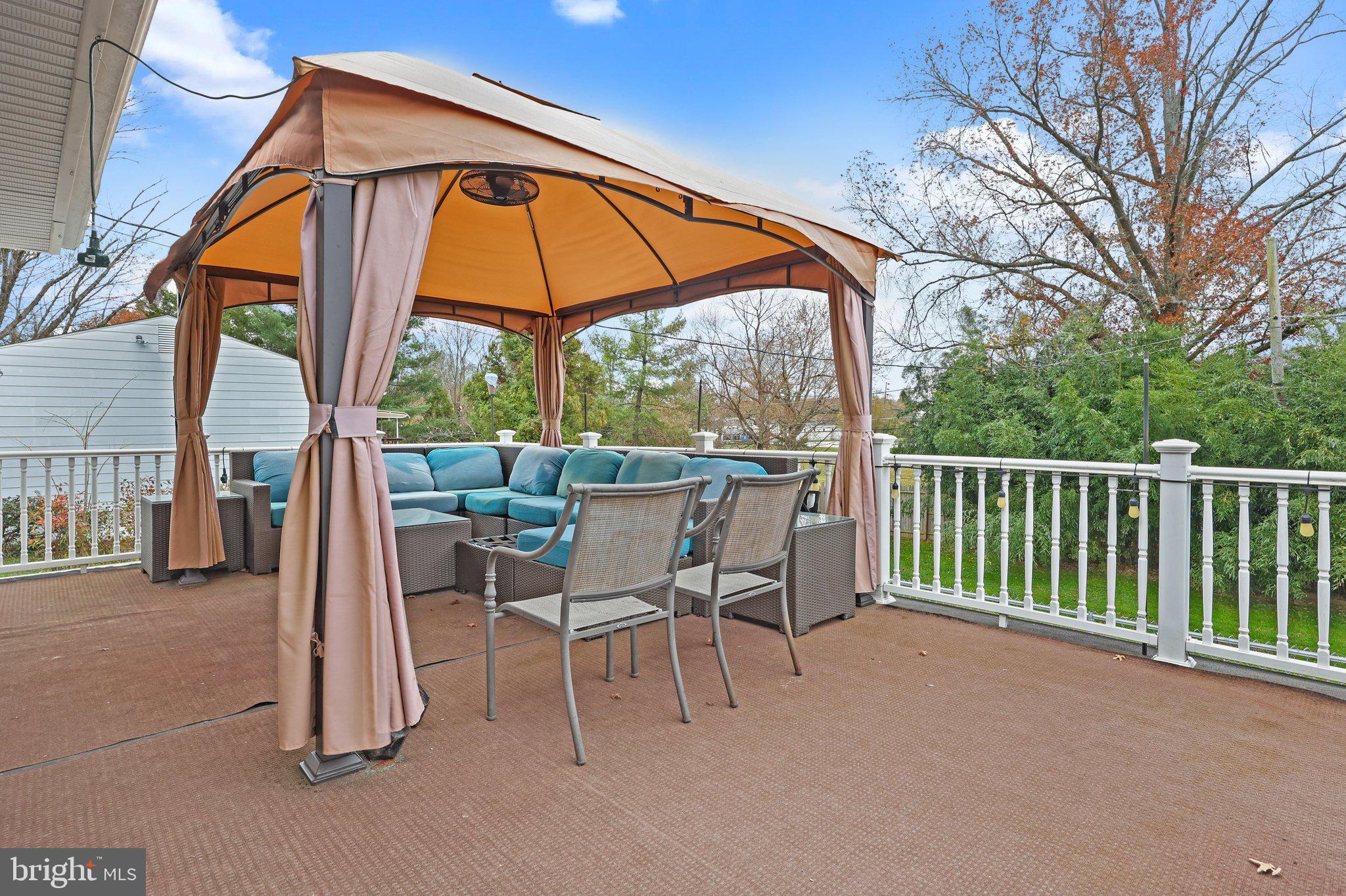 25 St Dunstans Road Hatboro, PA 19040 - Photo 27 of 37