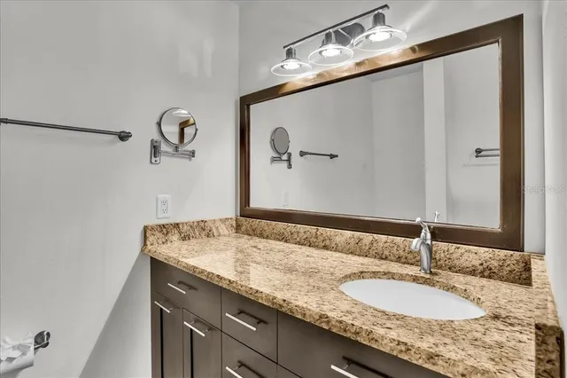 $259,990 | 7905 Luxbury Place, Tampa, FL 33614