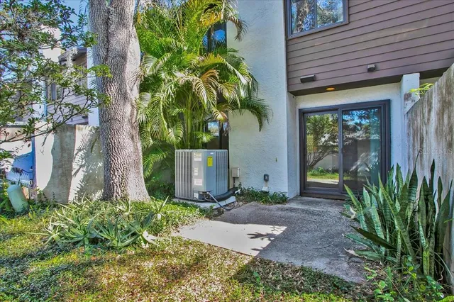 $259,990 | 7905 Luxbury Place, Tampa, FL 33614