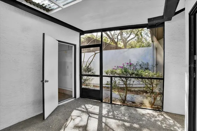 $259,990 | 7905 Luxbury Place, Tampa, FL 33614