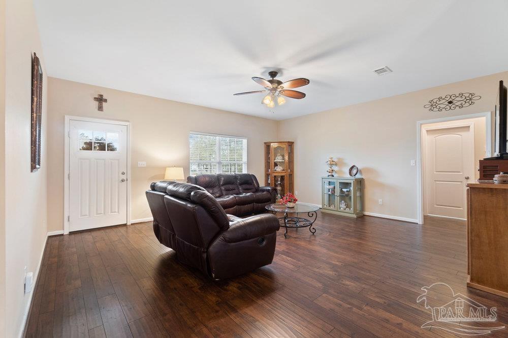 3620 Schifko Road Cantonment, FL 32533 - Photo 4 of 28