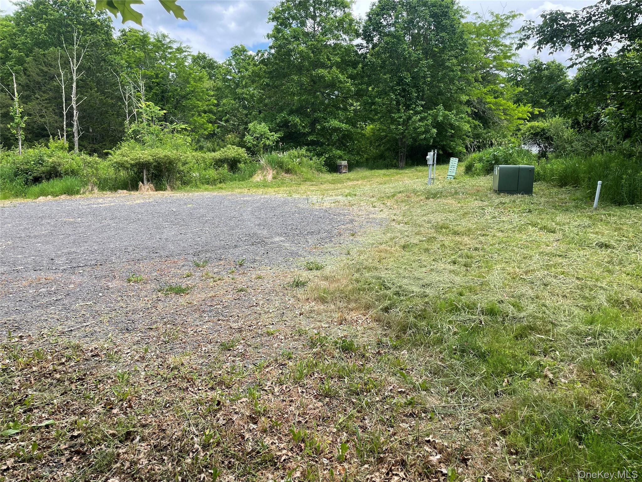 452 County Rte 17 Montgomery, NY 12549 - Photo 5 of 5 wonderful gravel driveway in place