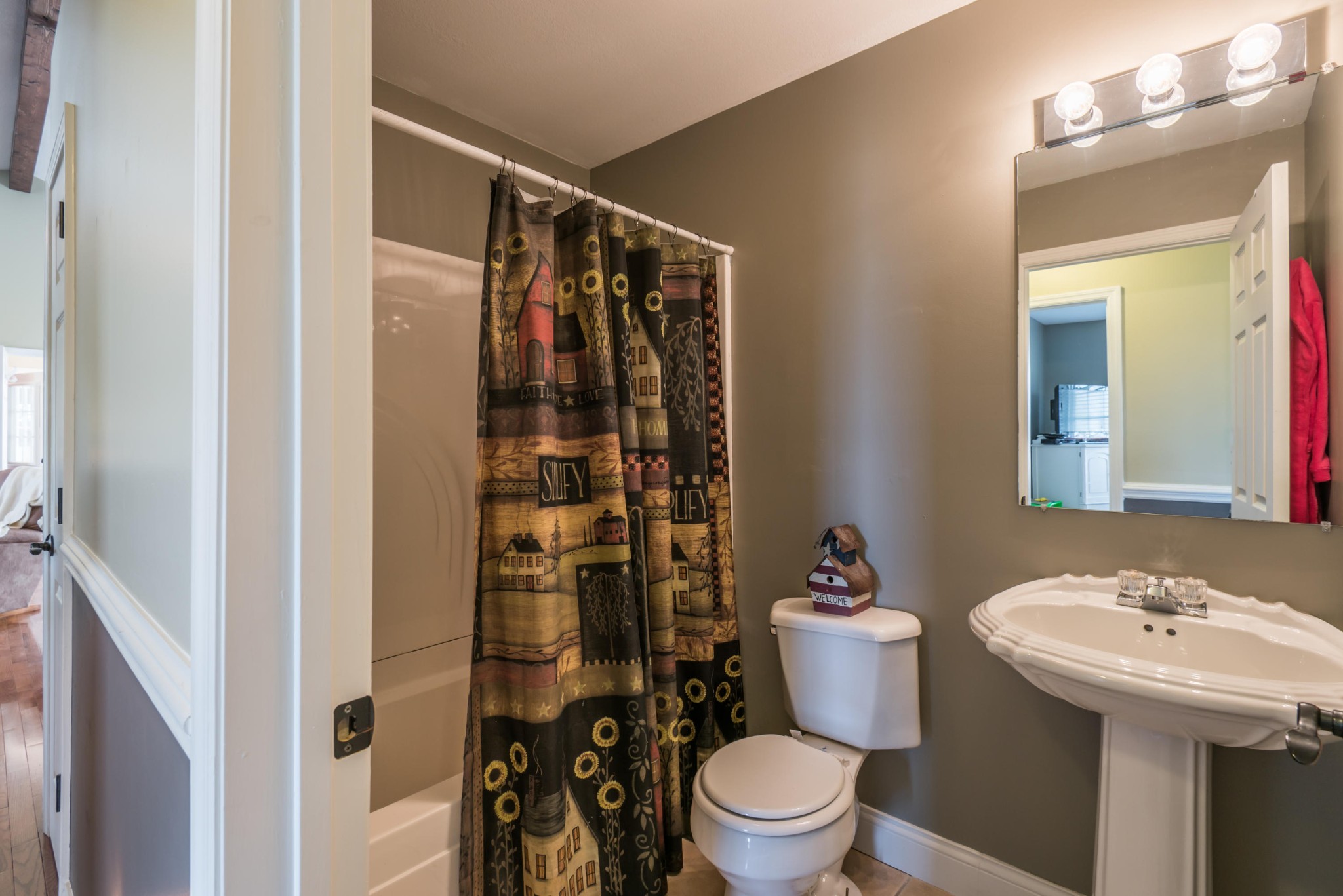 1056 Oak Grove Road Madisonville, TN 37354 - Photo 17 of 38 Gallery Image 17