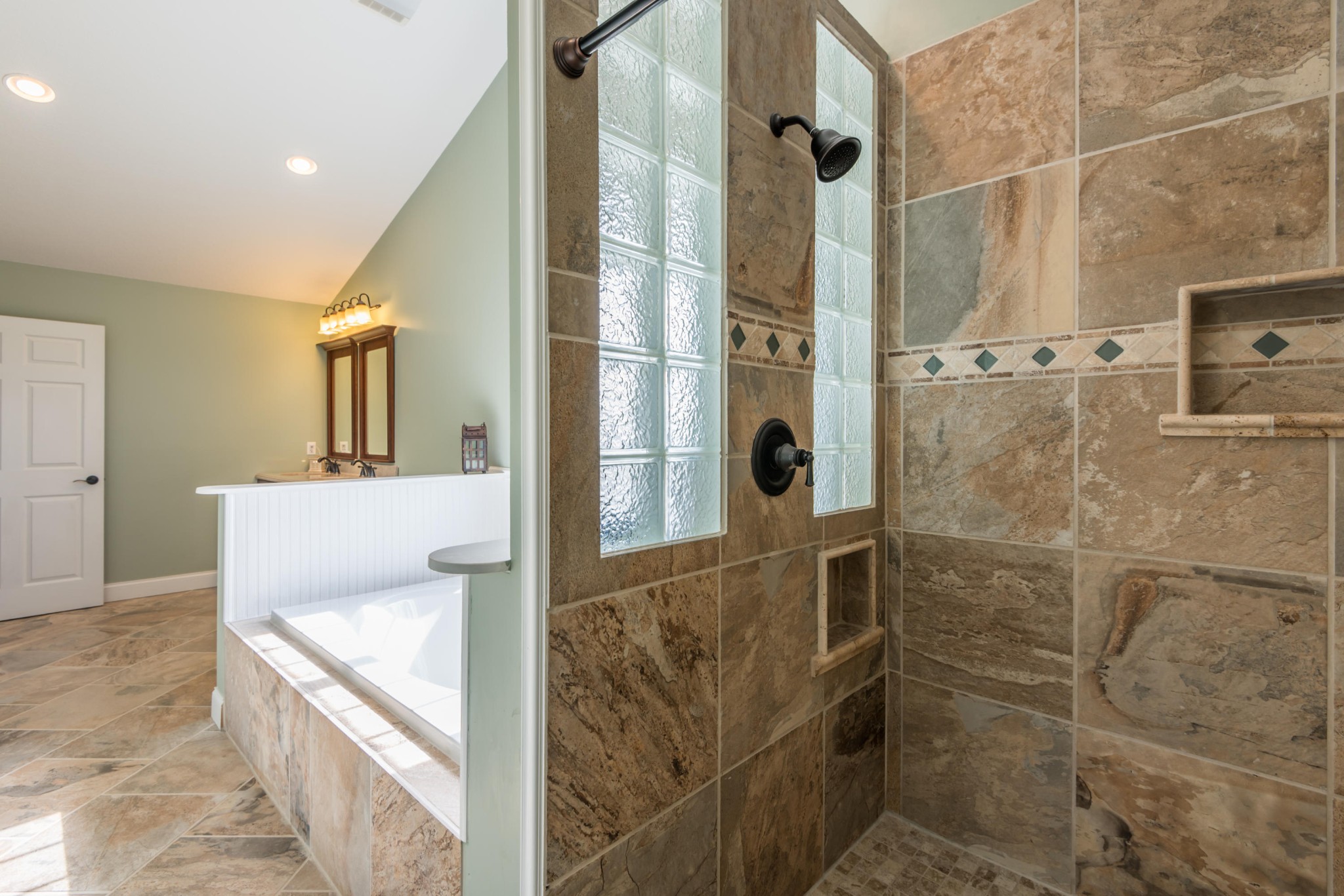 1056 Oak Grove Road Madisonville, TN 37354 - Photo 25 of 38 Gallery Image 25