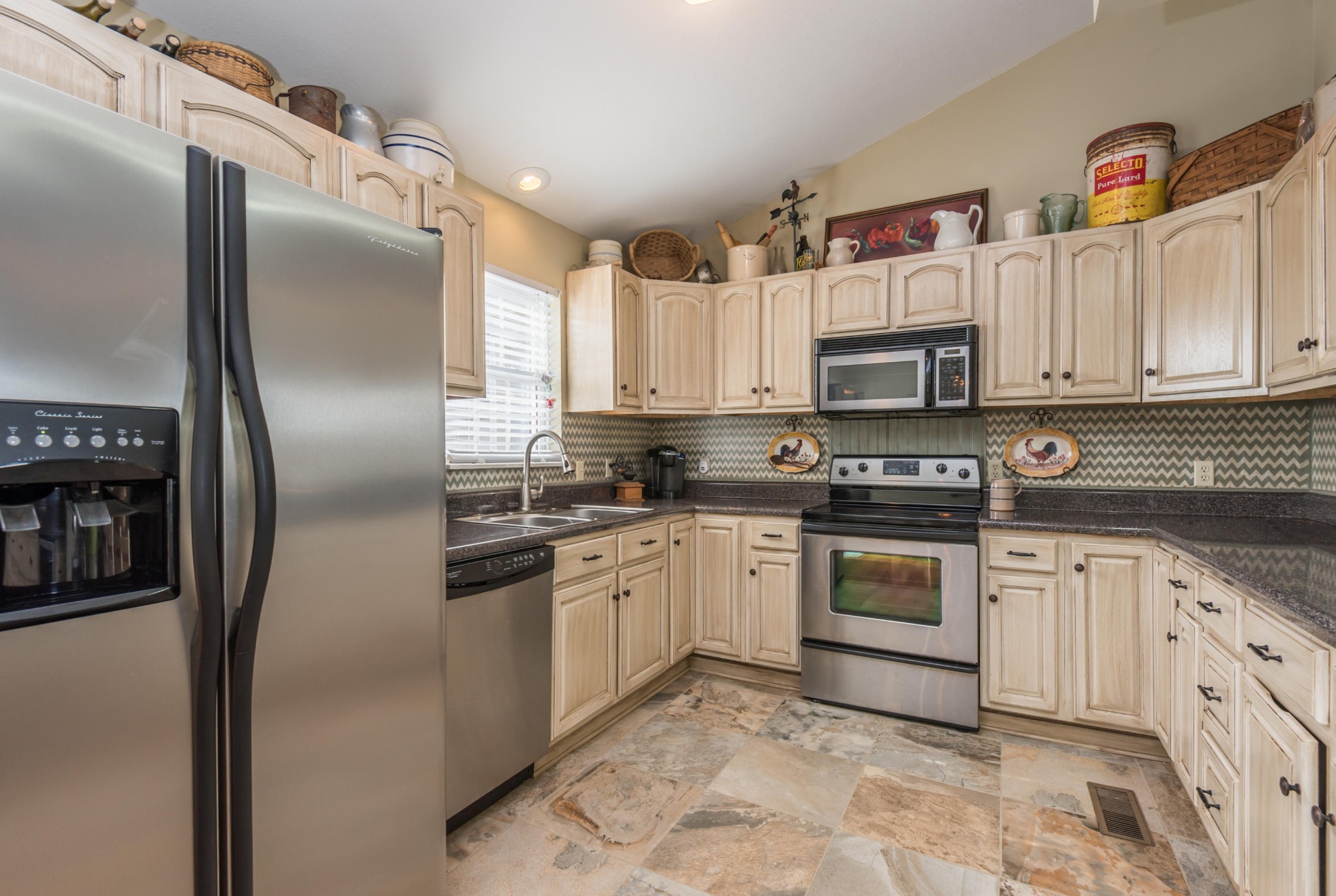 1056 Oak Grove Road Madisonville, TN 37354 - Photo 8 of 38 Gallery Image 8