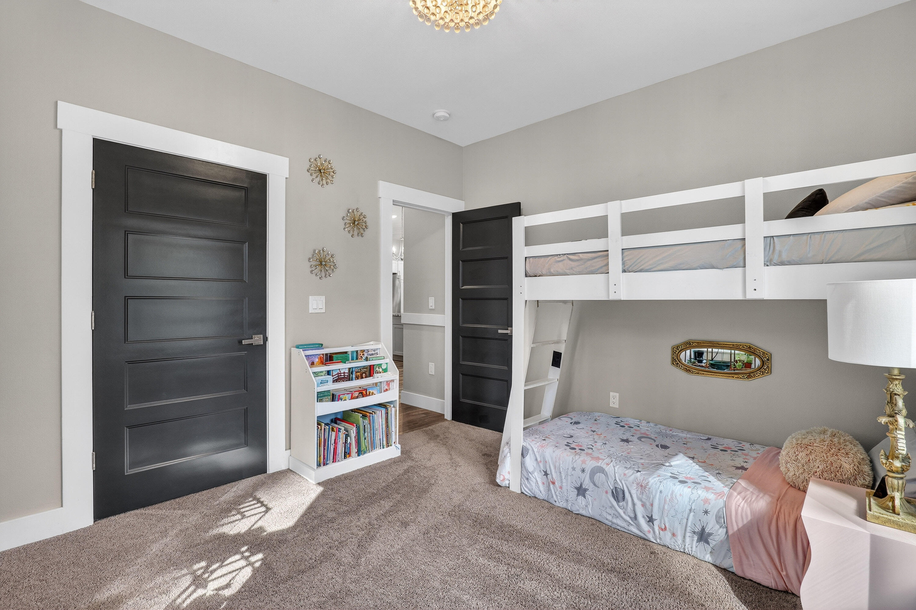 322 Round Prairie Road Wilderville, OR 97543 - Photo 20 of 55 2nd bedroom