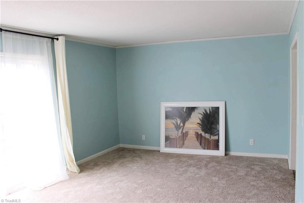 2218 Shadow Valley Road, Unit F High Point, NC 27265 - Photo 13 of 27 Gallery Image 13