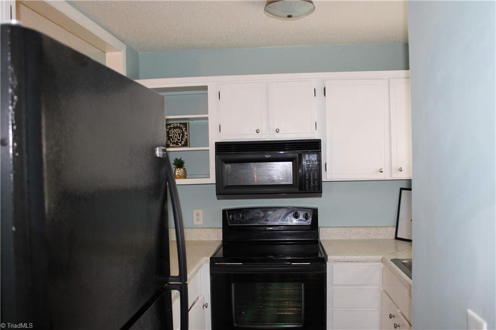 2218 Shadow Valley Road, Unit F High Point, NC 27265 - Photo 22 of 27 Gallery Image 22