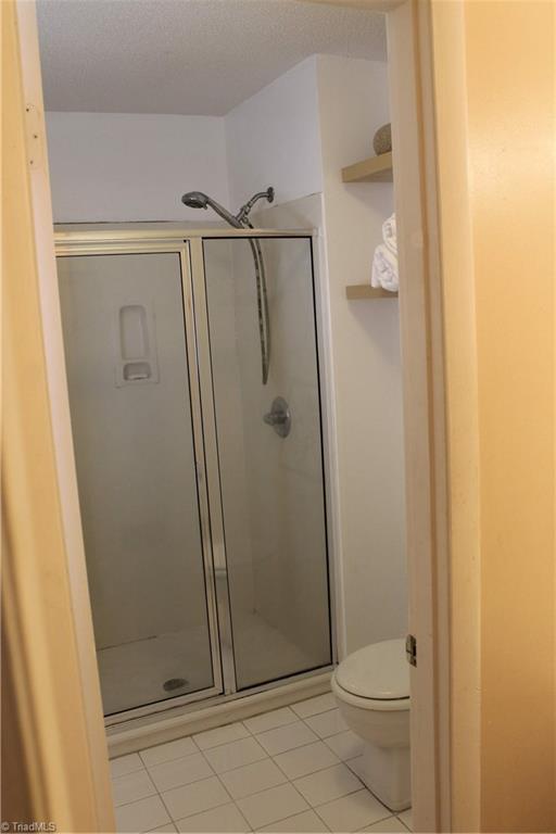 2218 Shadow Valley Road, Unit F High Point, NC 27265 - Photo 7 of 27 Gallery Image 7