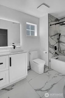 $899,900 | 131 Glennwood Place Northeast, Renton, WA 98056