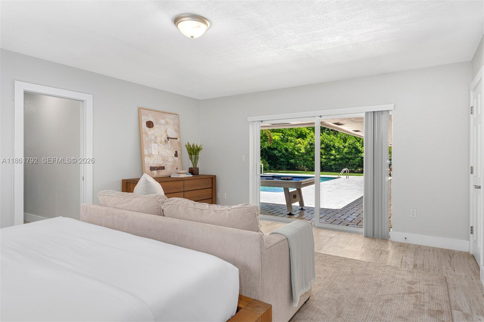 5940 Southwest 120th Street Pinecrest, FL 33156 - Photo 13 of 40