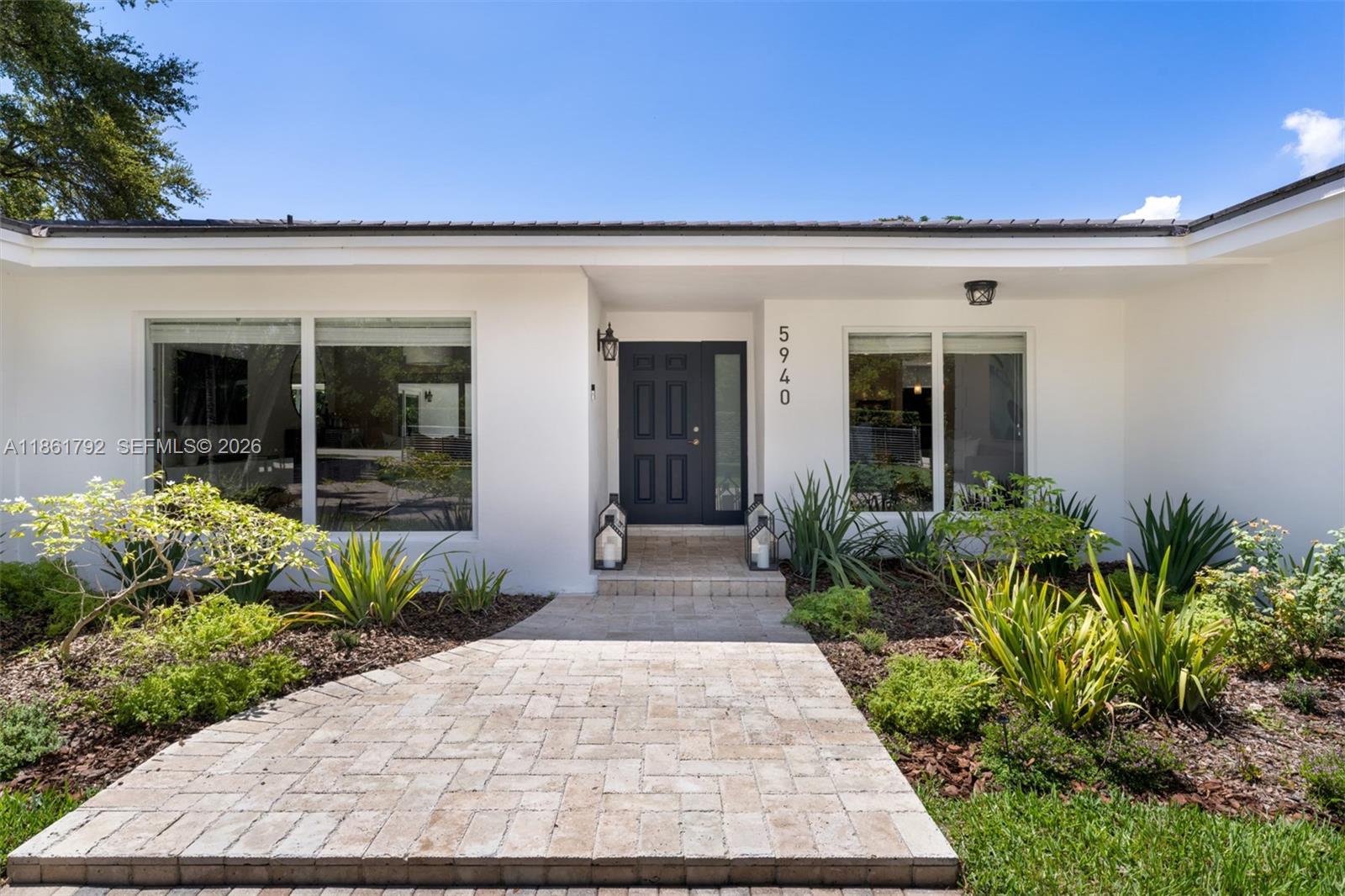 5940 Southwest 120th Street Pinecrest, FL 33156 - Photo 2 of 40