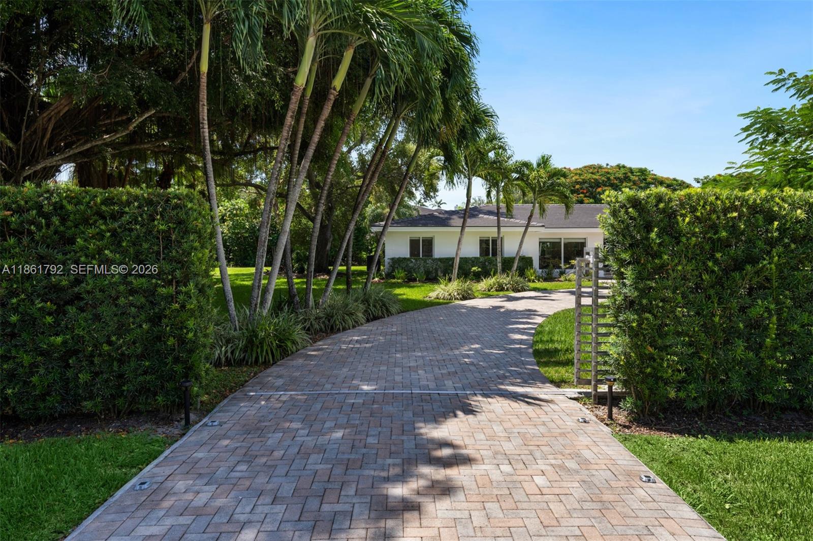 5940 Southwest 120th Street Pinecrest, FL 33156 - Photo 32 of 40