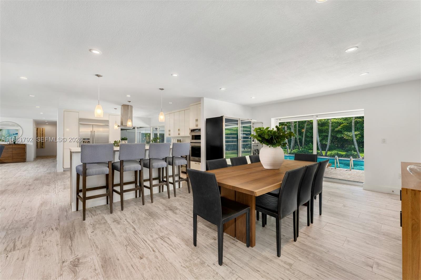 5940 Southwest 120th Street Pinecrest, FL 33156 - Photo 9 of 40