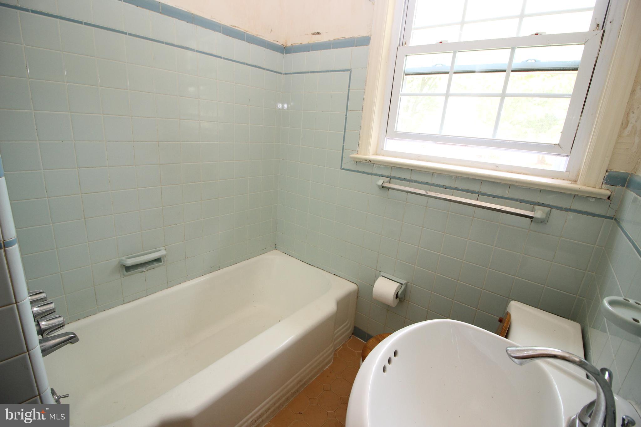 3061 Mill Road Norristown, PA 19403 - Photo 21 of 32 Gallery Image 21
