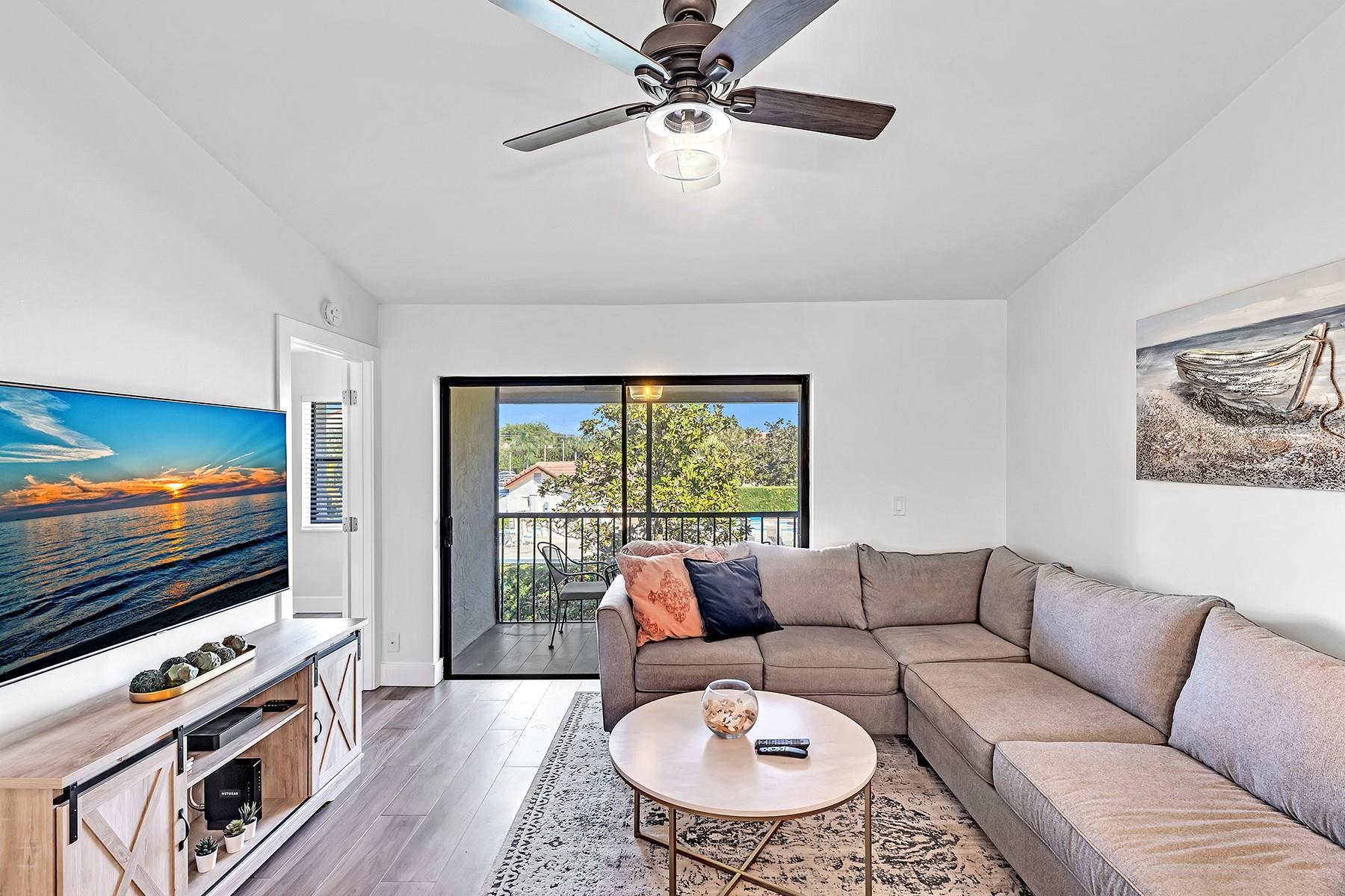 22159 Palms Way, Unit 205 Boca Raton, FL 33433 - Photo 17 of 38 Photo 17
