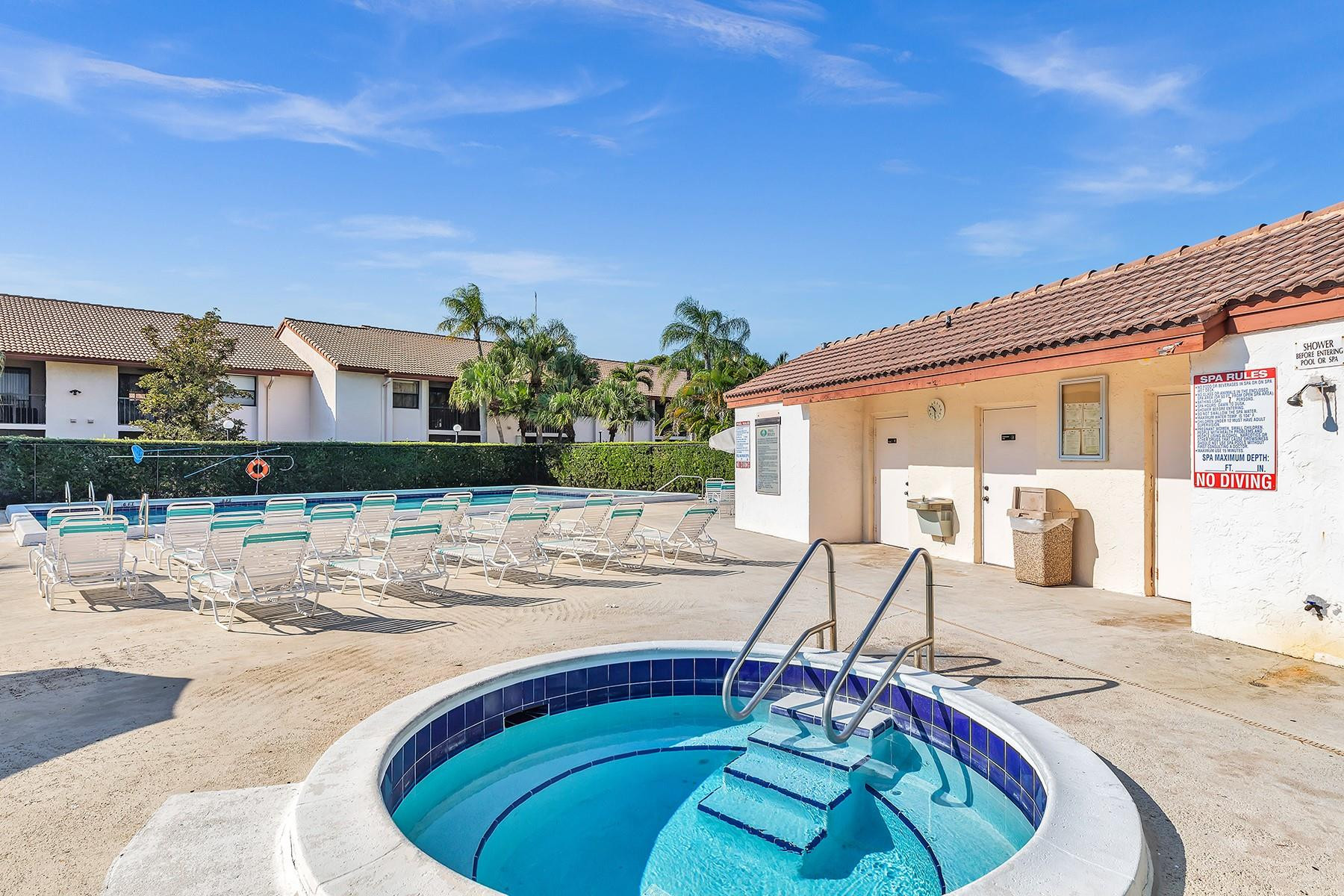 22159 Palms Way, Unit 205 Boca Raton, FL 33433 - Photo 31 of 38 Photo 31